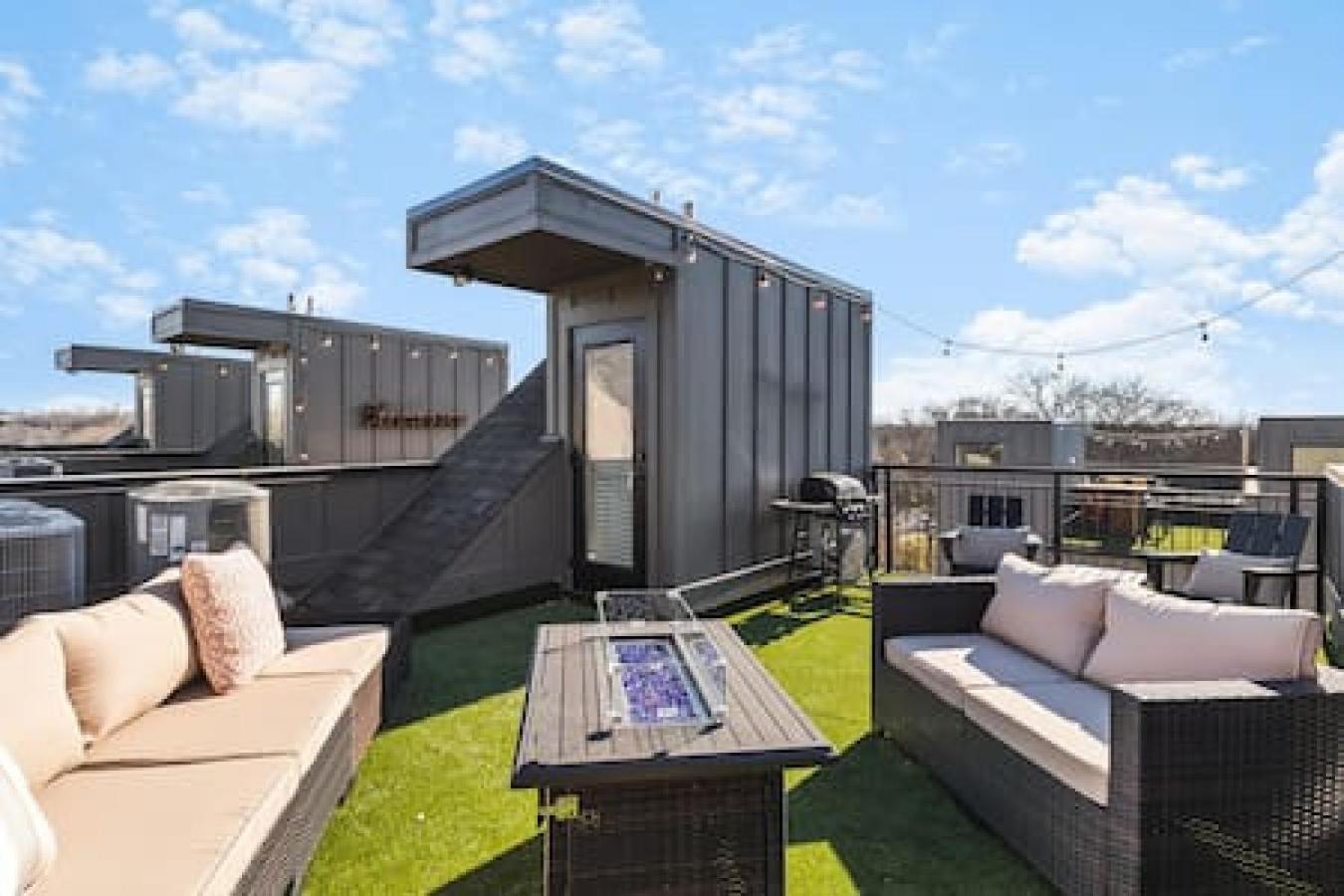 Spacious Home With Large Patio Rooftop Deck And Garage Nashville Exterior foto